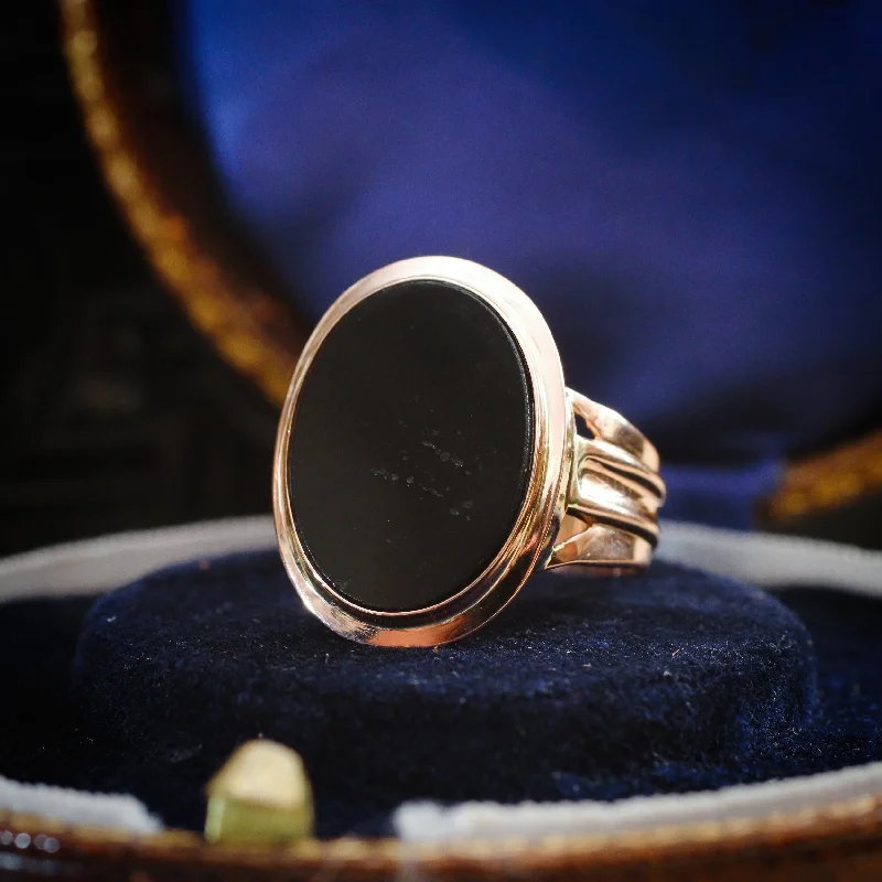 Engagement - Inspired Women's Rings with a Halo of Small DiamondsPrestigious Georgian 18ct Gold & Black Onyx Ring