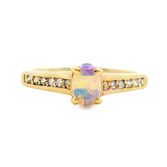 Chunky Fashion Rings in Copper with Geometric Patterns for a Bold AccessoryMountz Collection Opal and Diamond Ring in 14K Yellow Gold