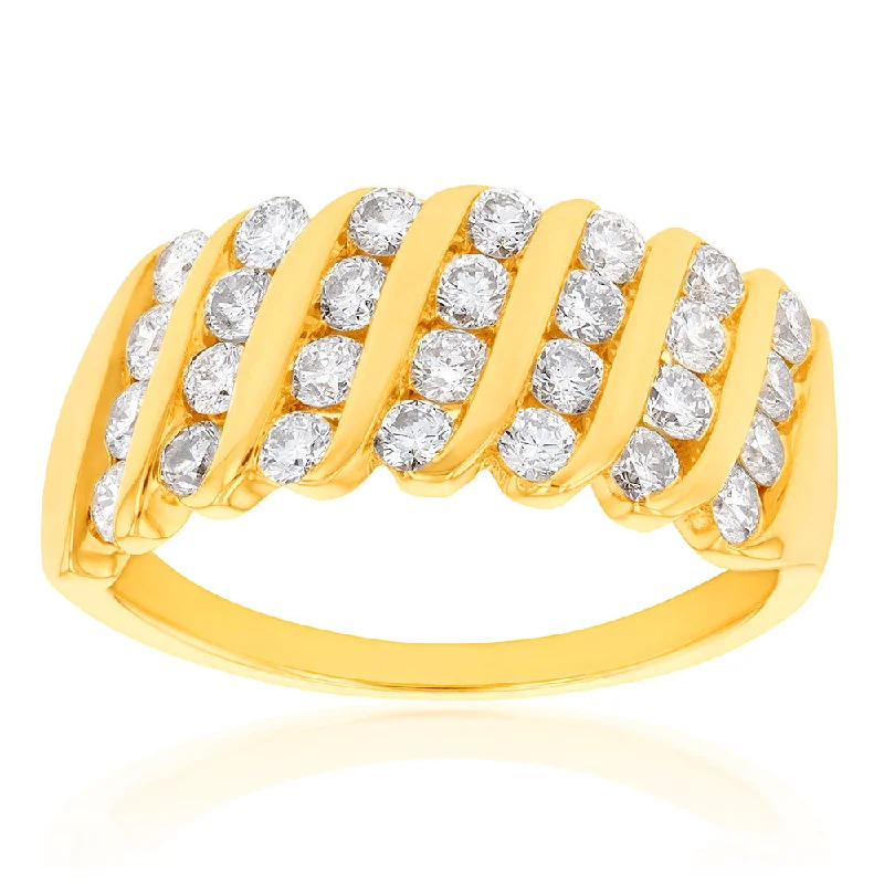 Tennis - Style Women's Diamond Rings with a Continuous Row of Diamonds for a Classic and Versatile LookLuminesce Lab Grown 1 Carat Diamond Dress Ring in 9ct Yellow Gold