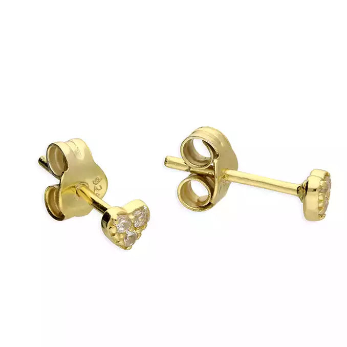 Matte - Finish Titanium Hexagon Stud Earrings for a Sleek and Contemporary StyleGold Vermeil Cubic Zirconia Heart Stud Earrings