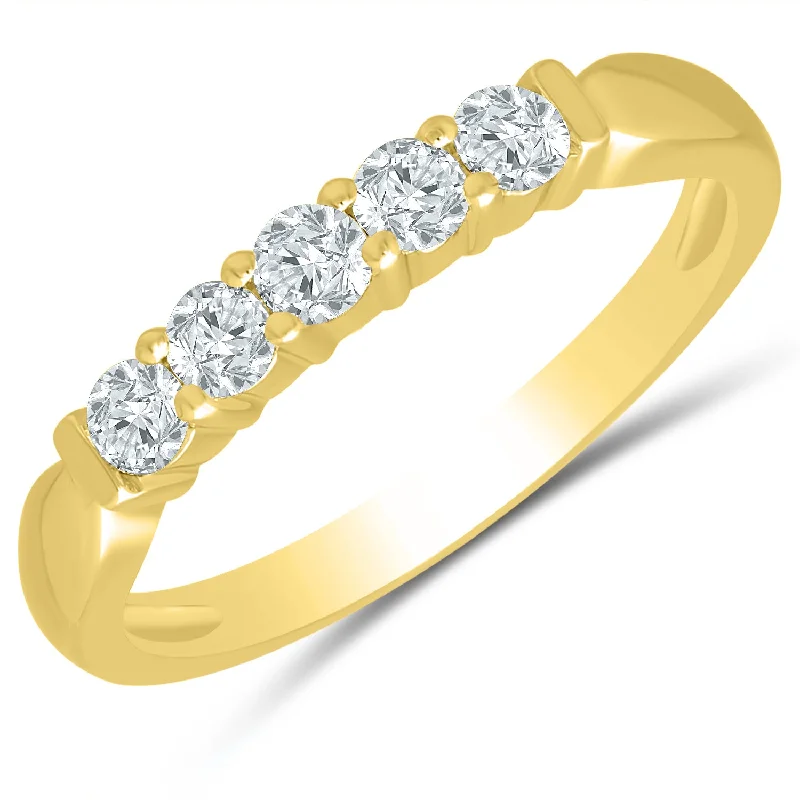 Halo diamond engagement ring in 18K white gold with a center oval - cut stoneCharming Prong Set 5 Diamond Anniversary Band in Yellow Gold, 0.33cttw