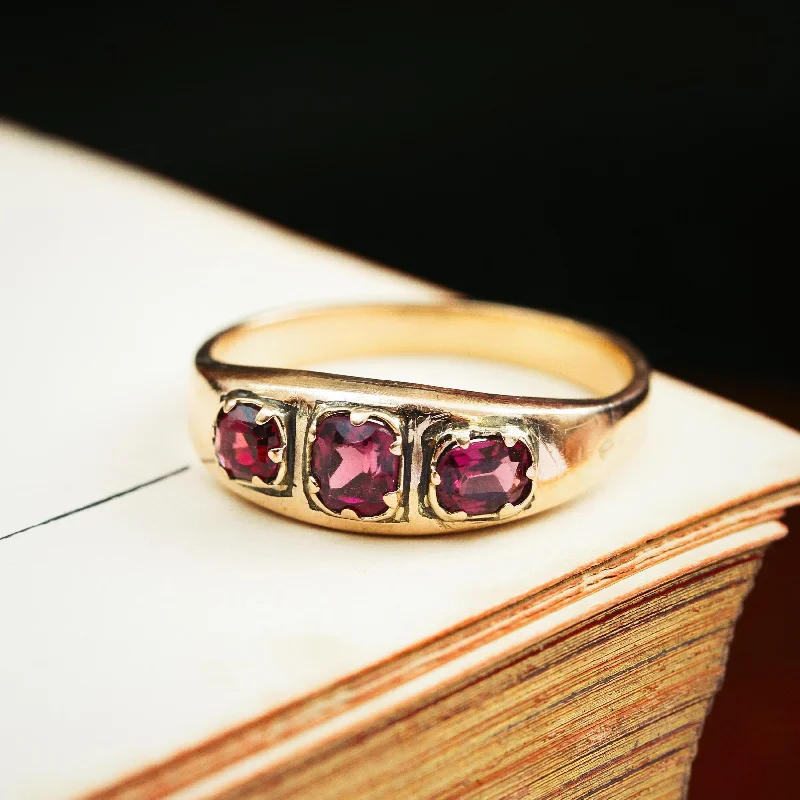 Interlocking Band Women's Rings in White Gold for a Modern DesignAntique Victorian Almandine Garnet Ring