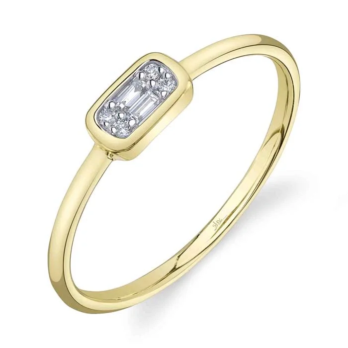 Geometric - Shaped Fashion Rings in Titanium with Iridescent InlaysShy Creation "Aleera Collection" .07CTW Diamond Baguette Ring in 14K Yellow Gold