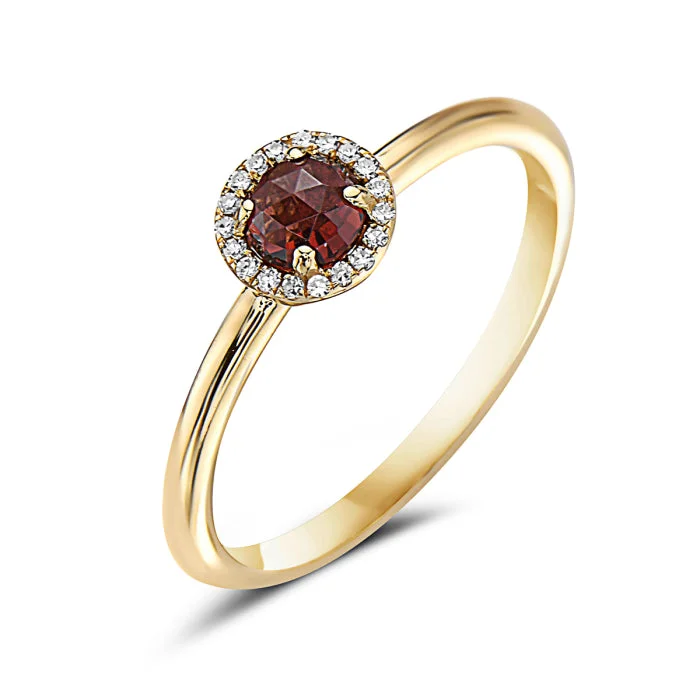 Chunky Fashion Rings in Copper with Geometric Patterns for a Bold AccessoryYellow Gold Garnet and Diamond Ring