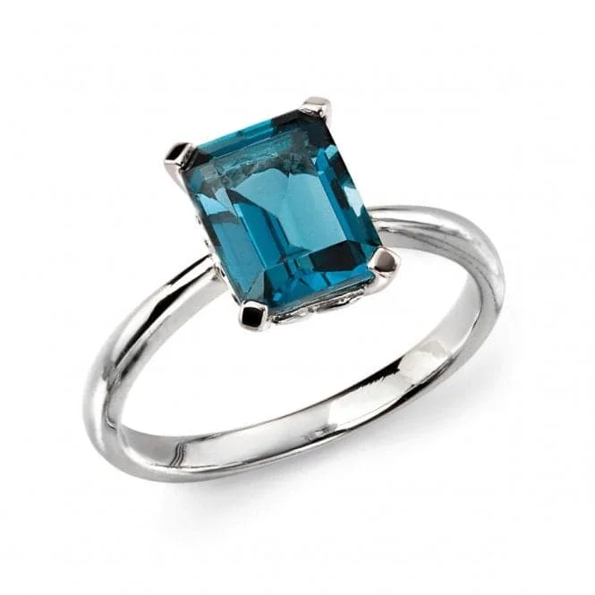 Magnetic Fashion Rings in Stainless Steel with a Modern, Interlocking DesignElements 9ct White Gold London Blue Topaz Ring GR504T