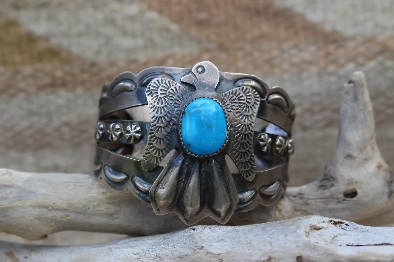 Magnetic Closure Women's Cuff Bracelets with Crystal Embellishments for Easy WearTurquoise Thunderbird Bracelet