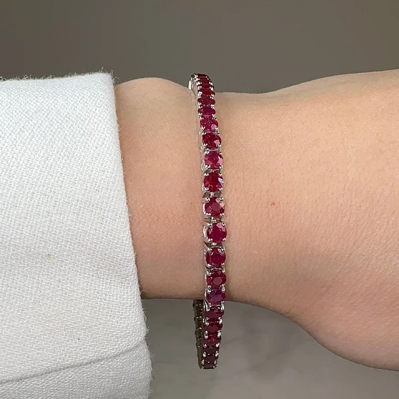 Bangle Bracelets with Celtic Knotwork for a Symbolic and Stylish LookRound Cut Red Ruby Stone 4 Claw 18K White Gold Tennis Bracelet HB178