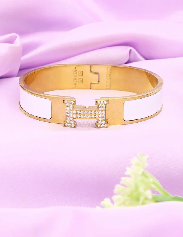 Bangle Sets with Mix - and - Match Patterns for a Versatile AccessoryDesigner Gold Tommy Hilfiger Bracelet