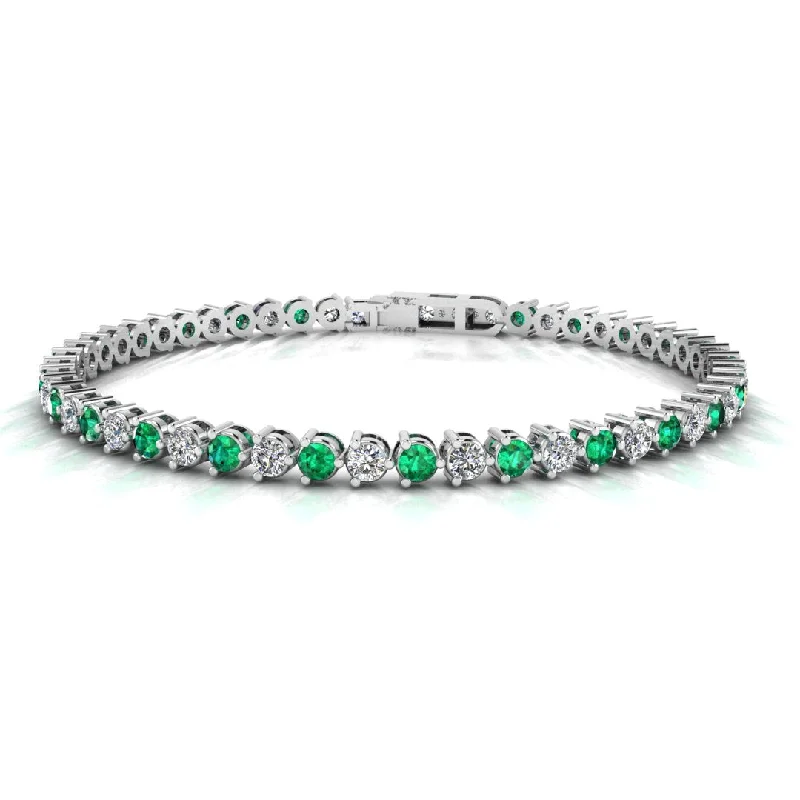 Clear Crystal - Embellished Bangles for a Sparkling and Elegant AppearanceRound Brilliant Diamond and Emerald 3 Claw Bracelet BRDE45512