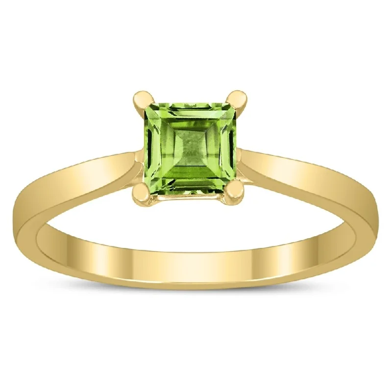 Sapphire Gemstone Rings in 18K White Gold with Diamond Accents for an Elegant EngagementSquare Princess Cut 5MM Peridot Solitaire Ring in 10K Yellow Gold