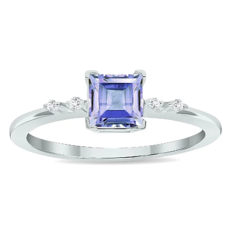 Citrine Gemstone Rings in Stainless Steel with a Stackable Design for a Trendy Everyday WearWomen's Tanzanite and Diamond Sparkle Ring in 10K White Gold