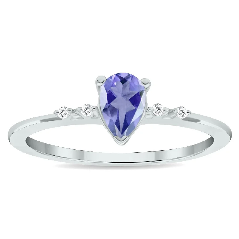 Sapphire Gemstone Rings in 18K White Gold with Diamond Accents for an Elegant EngagementWomen's Tanzanite and Diamond Sparkle Ring in 10K White Gold